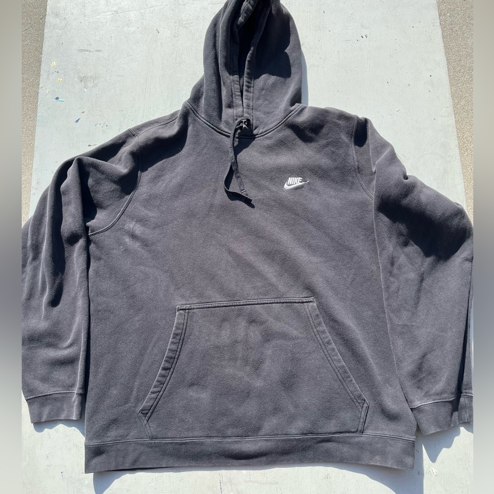 Men's Nike Hoodie Black Swish Logo 2XL Pocket Pullover Cotton Streetwear Active - Picture 2 of 12
